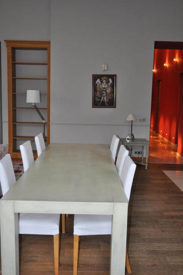 Great 144 Sq.M. Apartment In The Center Of Kyiv Exterior photo