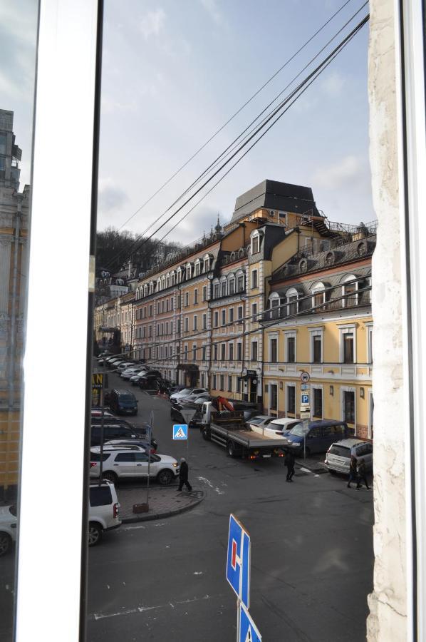 Great 144 Sq.M. Apartment In The Center Of Kyiv Exterior photo